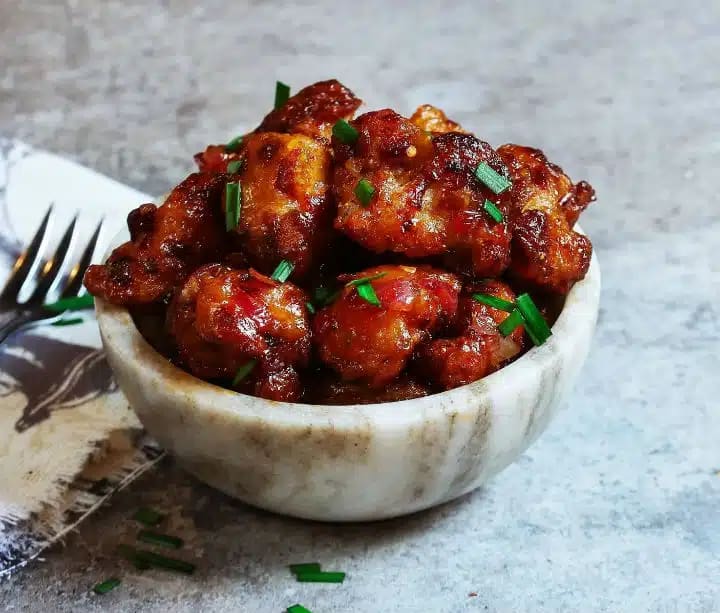 Chilli Paneer with Manchurian & Noodles